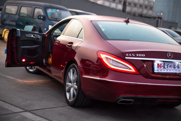 “才貌雙全”的CLS300，這樣的二手成色太難得