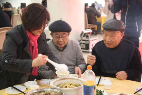 營養師：海藻類食物營養美味又健康，中老年人常吃有利於排毒養生