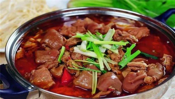 在鄉下過年故事《盛宴》