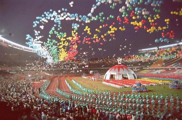 1921-2021,百年中國最難忘的一百個瞬間 1921-2021,百年中國最難忘的一百個瞬間