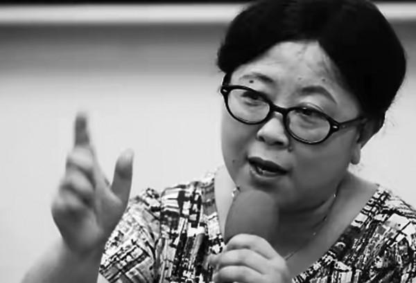 “公知”“知名教授”謬論崩塌 國人是非曲直認知度空前清醒 “公知”“知名教授”謬論崩塌 國人是非曲直認知度空前清醒