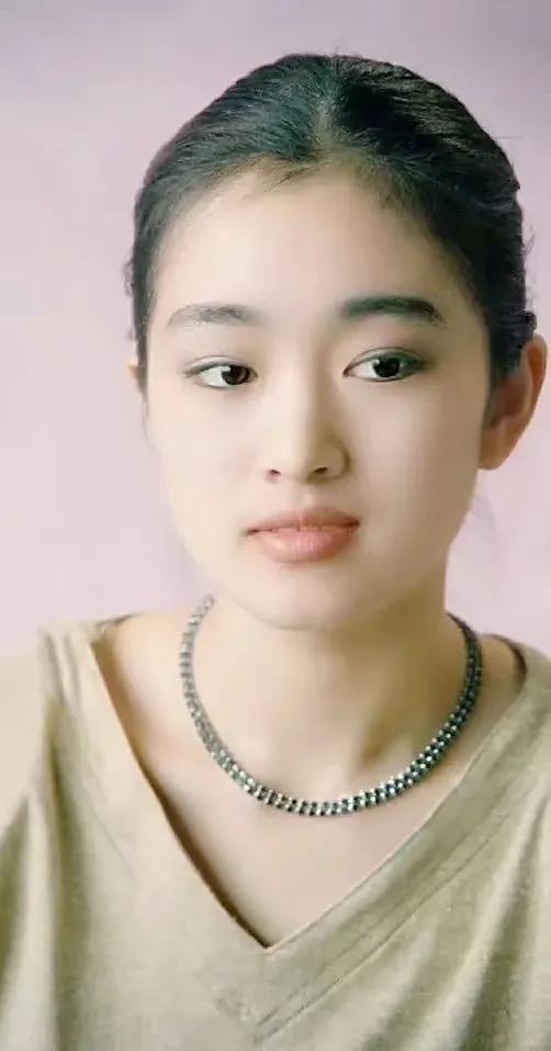 國際影星一代&OpenCurlyDoubleQuote;鞏皇&rdquo;青春美圖