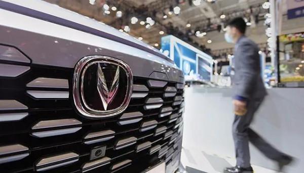 「牛財經」自主三季報:長城持續向上 比亞迪拐點在即 長安擺脫困境 「牛財經」自主三季報:長城持續向上 比亞迪拐點在即 長安擺脫困境