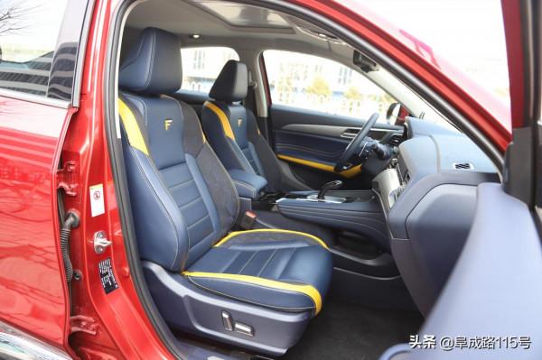 脫離手機聊微信! 這款2.0T四驅的轎跑SUV頂配才15萬 脫離手機聊微信! 這款2.0T四驅的轎跑SUV頂配才15萬