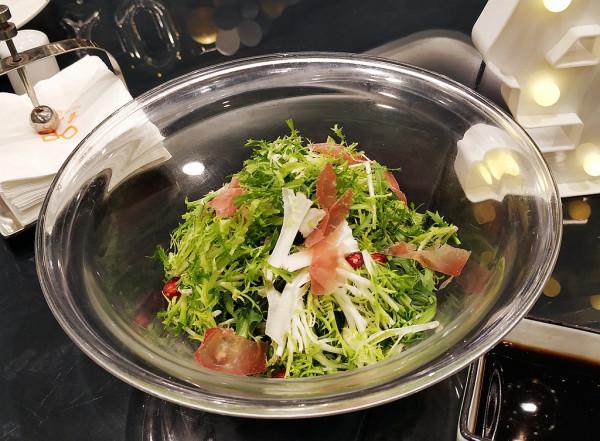 今天相聚在君品酒店，給寶寶過十歲生日