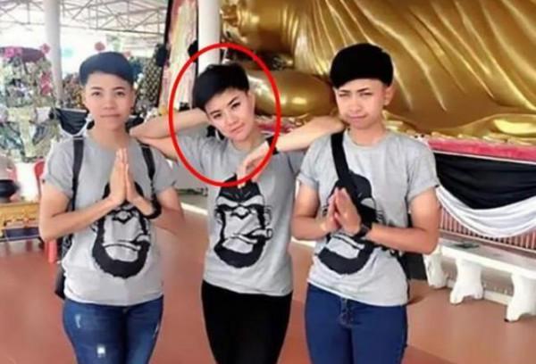 為什麼拉瑪十世不讓女侍衛留長髮？網友提出了評論，還挺有道理的