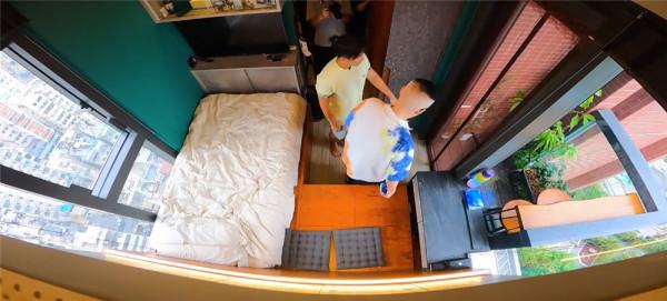 一位香港30歲獨居青年,買下18㎡雙陽臺“奈米樓”,網友:太逼仄 一位香港30歲獨居青年,買下18㎡雙陽臺“奈米樓”,網友:太逼仄