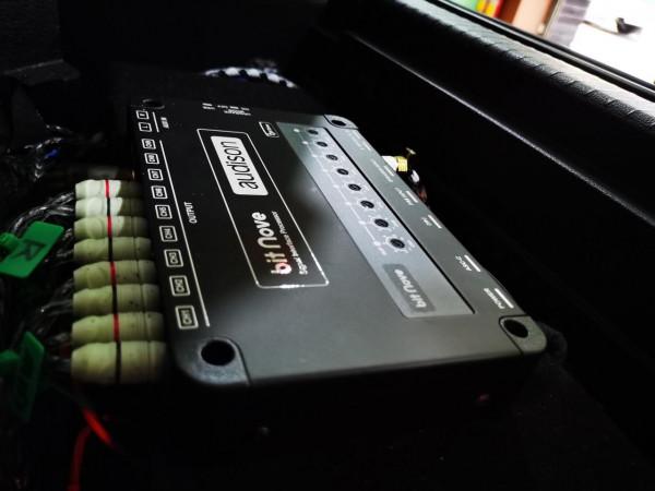 車內音響系統改裝-大眾途觀汽車喇叭無損換裝 車內音響系統改裝-大眾途觀汽車喇叭無損換裝