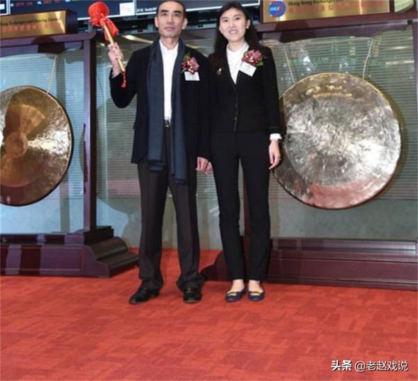 弟弟身亡，許陽陽臨陣上任，8個月後帶領公司上市成為福建女首富