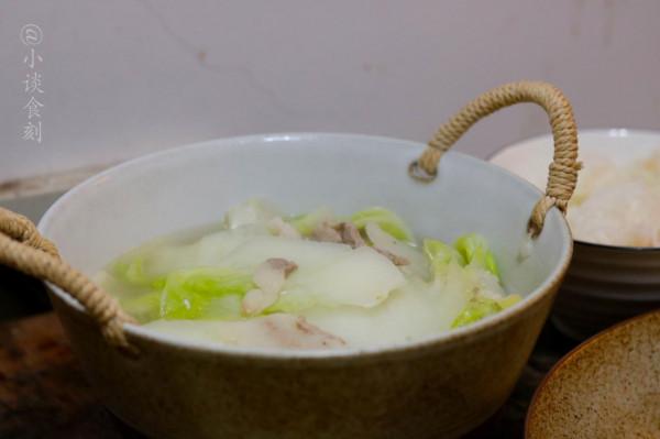 曬曬江西一家三口的晚餐，成本不到30塊錢，網友：小日子過得不錯