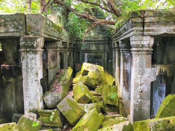 尋找失落的文明，隱蔽在叢林中的古剎，柬埔寨崩密列
