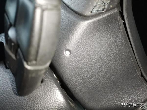 9萬塊買輛12年的法系跑車，小哥上來就砍價1萬，賣家：成交