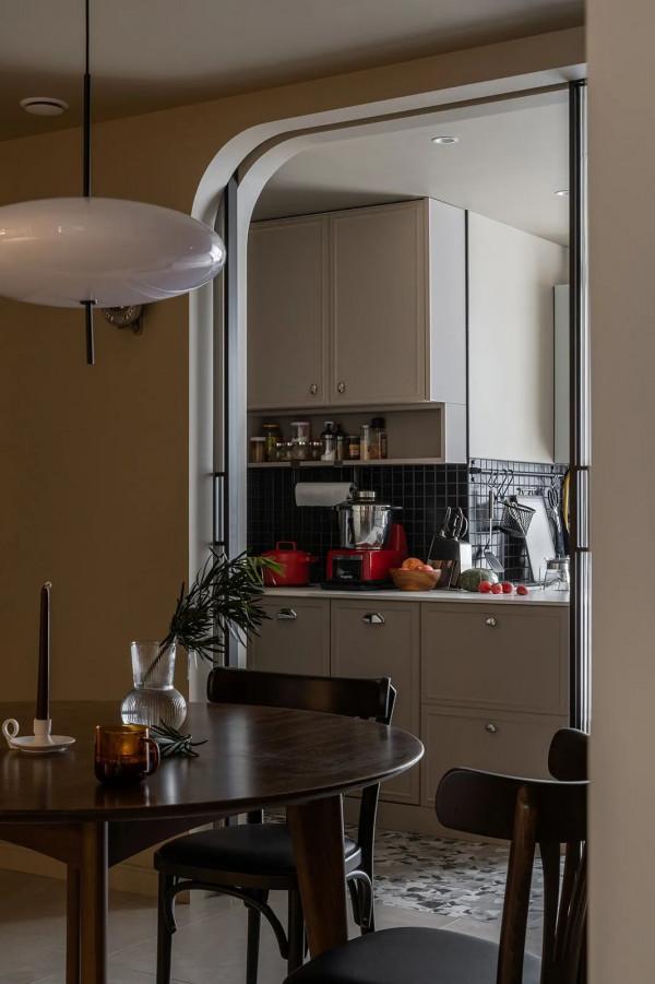 化繁為簡的125㎡奶咖味兒住宅，用“光”營造氛圍