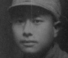 偽軍中將給粟裕送了盒煙,粟裕發現不對大喊:部隊集合,電臺關閉 偽軍中將給粟裕送了盒煙,粟裕發現不對大喊:部隊集合,電臺關閉