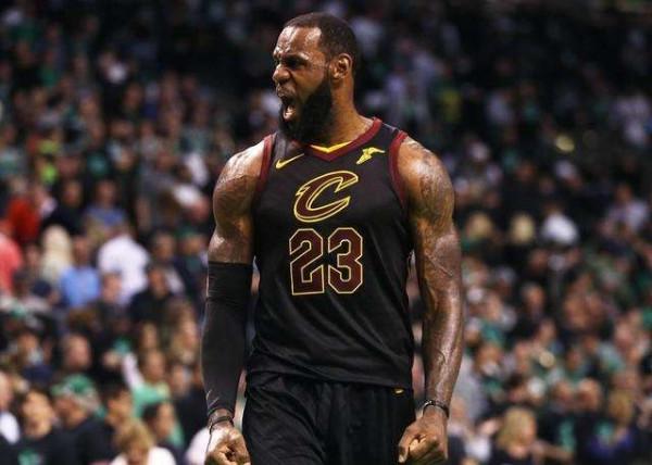 總決賽得分單場50+有多難?歷史上七人達成,現役兩人,杜庫無緣 總決賽得分單場50+有多難?歷史上七人達成,現役兩人,杜庫無緣