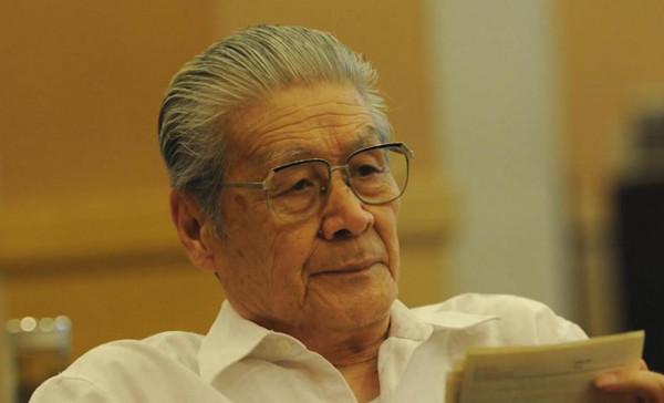 22位老藝術家近照,平均年齡近90,真正的年輕,不在臉上,在心裡 22位老藝術家近照,平均年齡近90,真正的年輕,不在臉上,在心裡