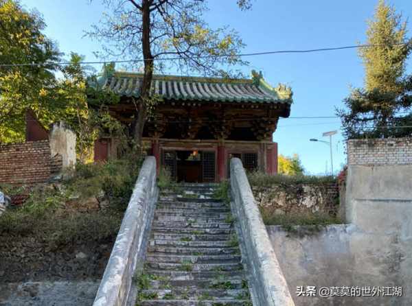 北京門頭溝,山清水秀的高山村落,交通便利,名副其實的紅色旅遊 北京門頭溝,山清水秀的高山村落,交通便利,名副其實的紅色旅遊