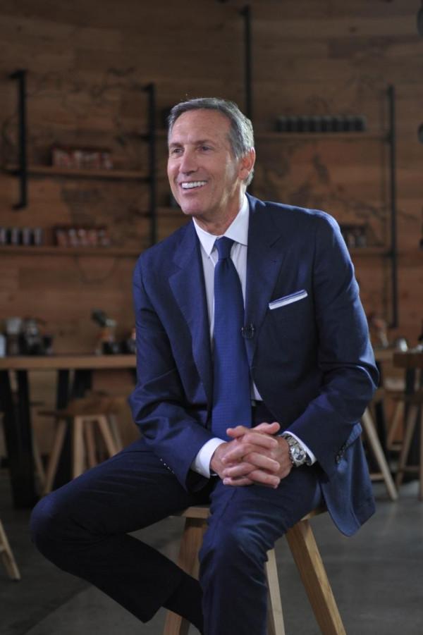 “星巴克之父”霍華德：住在廉租房，窮到賣血，最終建成咖啡帝國