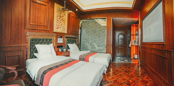 兩個人，一輛車，阿里北線無人區穿越