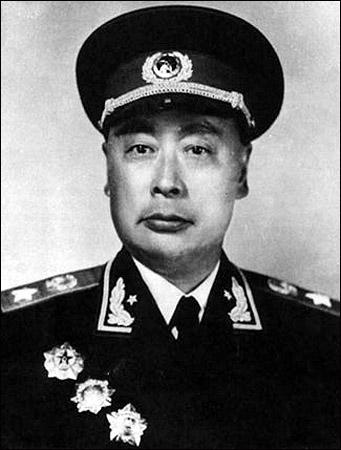 我軍大將去世後，遺體遭國民黨軍侮辱，陳老總：必找老蔣報仇雪恨