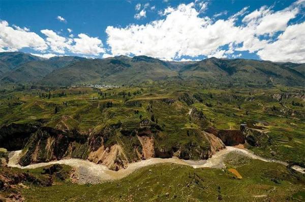 世界十大絕美峽谷排名！有點驚魂動魄