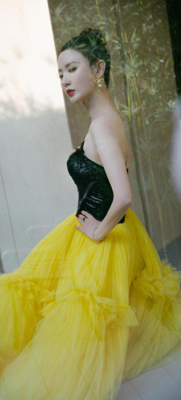 張萌超高畫質美圖