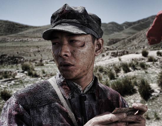 戰士偶然發現一些羊糞，開國少將眼前一亮：部隊終於有救了