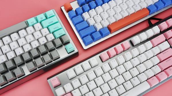 雷柏V530防水背光遊戲機械鍵盤簡評：多配色，好效能