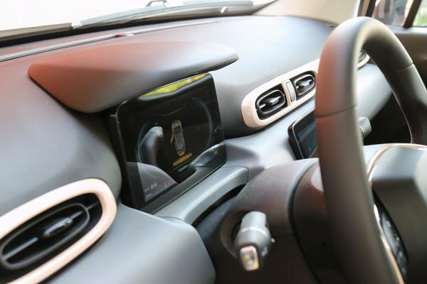 更出“色”的高配小車 2021款零跑T03真值麼？