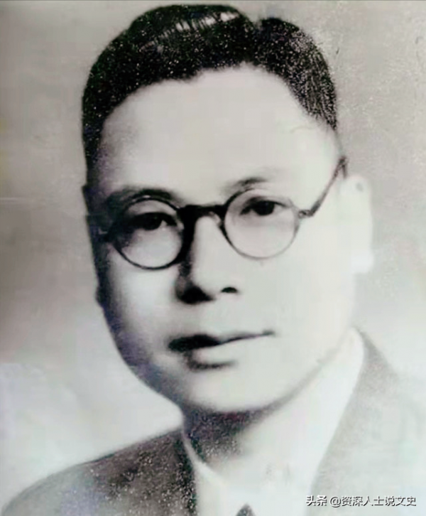 1981年，杜聿明在臨終之際拉著郭汝瑰的手問：你當時是不是共產黨
