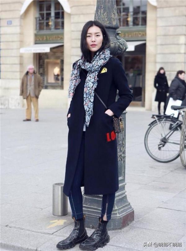 別再露腳踝了,“九分褲+短靴”才是40歲女人正確的開啟方式 別再露腳踝了,“九分褲+短靴”才是40歲女人正確的開啟方式