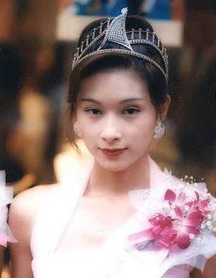 7位“桃花眼”美女明星：陶虹是狐狸，袁泉是金花，寧靜最迷人