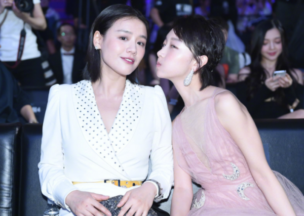 娛樂圈裡的5對塑膠姐妹情,章子怡“勢利眼”,謝娜誰紅和誰玩? 娛樂圈裡的5對塑膠姐妹情,章子怡“勢利眼”,謝娜誰紅和誰玩?