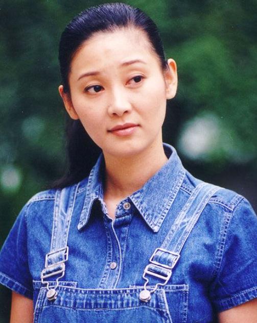 10位湖北籍女星：有人嫁導演，有人嫁富豪，有人45歲至今未婚