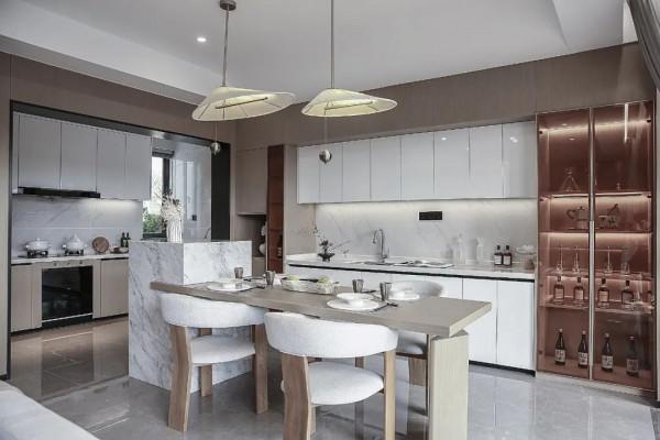 藝爍國際:現代基因與東方韻味的巧妙平衡 藝爍國際:現代基因與東方韻味的巧妙平衡