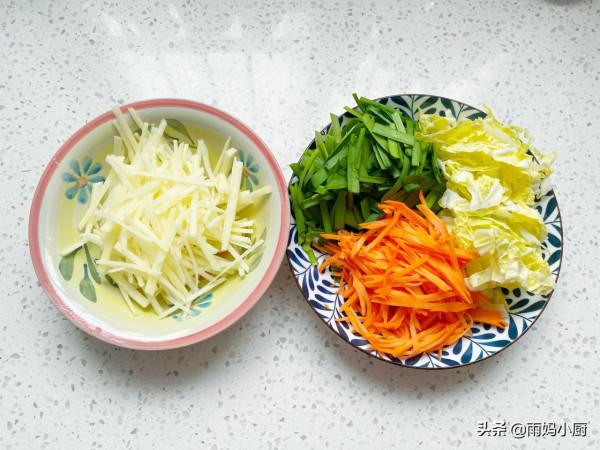 立春做春餅,教你最簡單的方法,張張薄如蟬翼,筋道又柔軟 立春做春餅,教你最簡單的方法,張張薄如蟬翼,筋道又柔軟