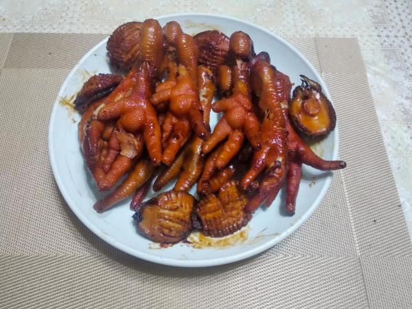 媳婦過生日，我用了2小時做了6道菜，丈母孃：以後就別上飯店了