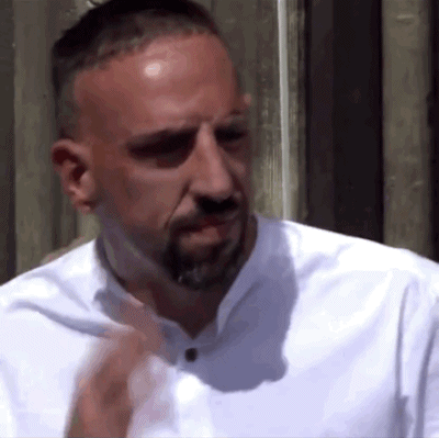 童年遭遇不幸的裡貝里,臉上縫了100多針,這使他變得更加堅強 童年遭遇不幸的裡貝里,臉上縫了100多針,這使他變得更加堅強