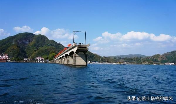 長津湖戰役，志願軍是從哪些地方跨過鴨綠江的，究竟有多難打？