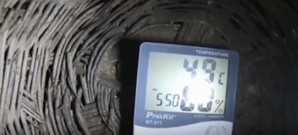 河北一神奇水井，井裡沒有一滴水卻冬暖夏涼，甚至還能結冰