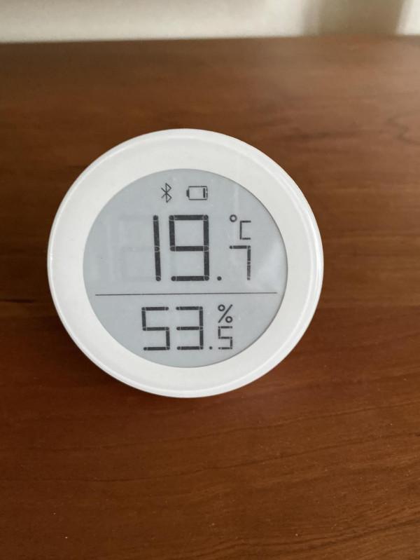 大面積散熱,超薄機型,這才是小戶型要的取暖神器 大面積散熱,超薄機型,這才是小戶型要的取暖神器