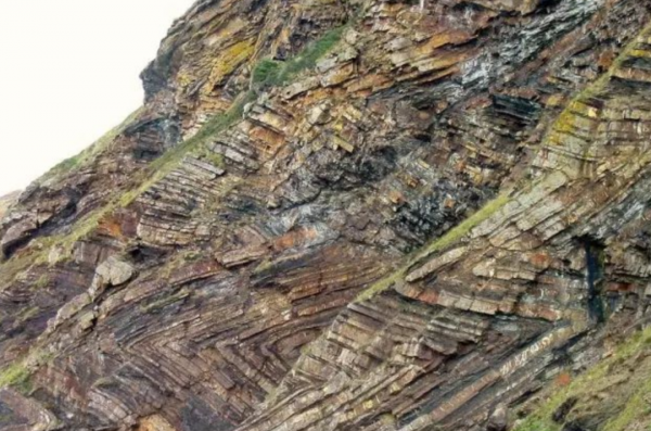 巴西形成於13000年前的隧道,學者確認:建造者不是人類 巴西形成於13000年前的隧道,學者確認:建造者不是人類