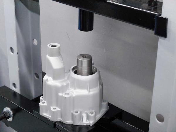 忙裡偷閒｜完美修復一臺桑塔納旅行版的發變系統，結尾治癒強迫症