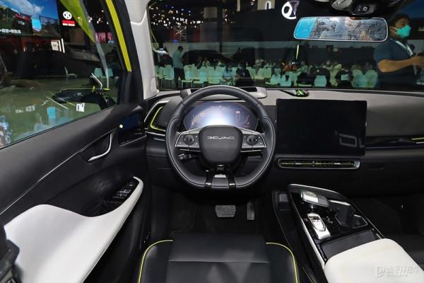 10萬出頭就有華為鴻蒙系統和整車OTA升級 是誰家造車這麼內卷? 10萬出頭就有華為鴻蒙系統和整車OTA升級 是誰家造車這麼內卷?