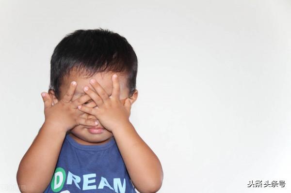 自閉症孩子視覺能力弱，這些方法能幫助提升有效目光注視