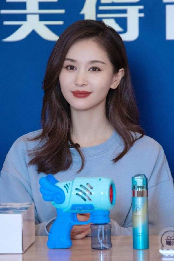 王子文自爆20多歲曾不斷更換男友？緋聞男友3個，真愛是吳永恩