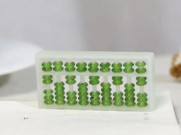 算盤一響，黃金萬兩：這種玉石算盤掛件，你佩戴過嗎？