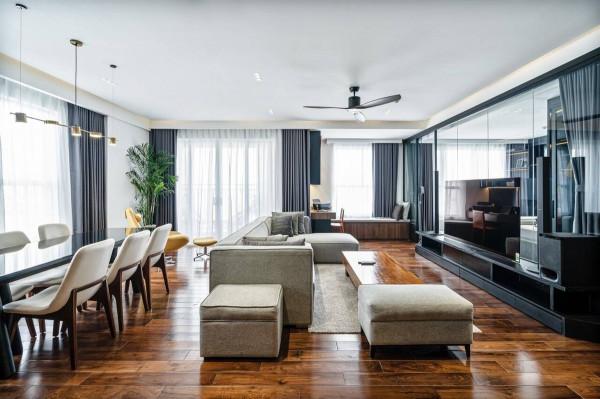 兩梯兩戶，115㎡打通公共區域所有的隔牆，大橫廳帶來大平層效果