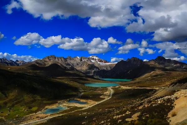 美麗風光，垃圾遍地，是誰造就了圍城一樣的景區