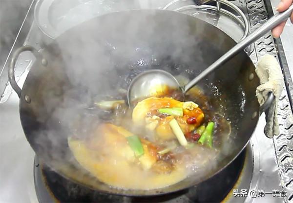 在家也能當大廚,手撕雞這樣做太好吃了,香辣過癮,雞肉酥香嫩滑 在家也能當大廚,手撕雞這樣做太好吃了,香辣過癮,雞肉酥香嫩滑